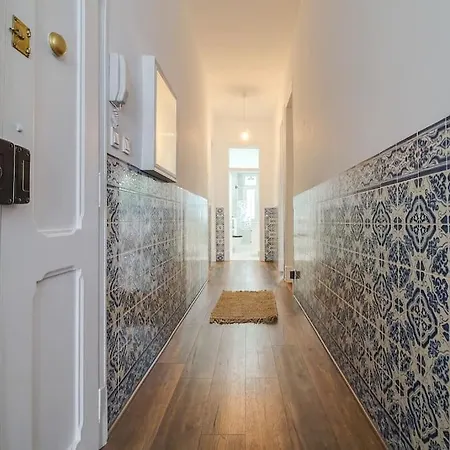 Apartamento Bright And Stylish 4bedroom Close To The River